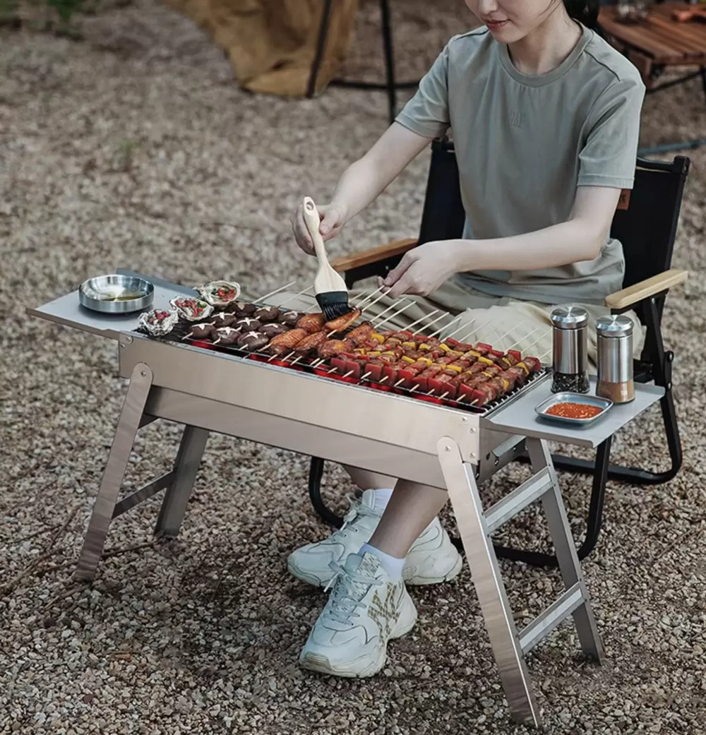 미니멀리스트 접이식 숯불 바베큐 스토브