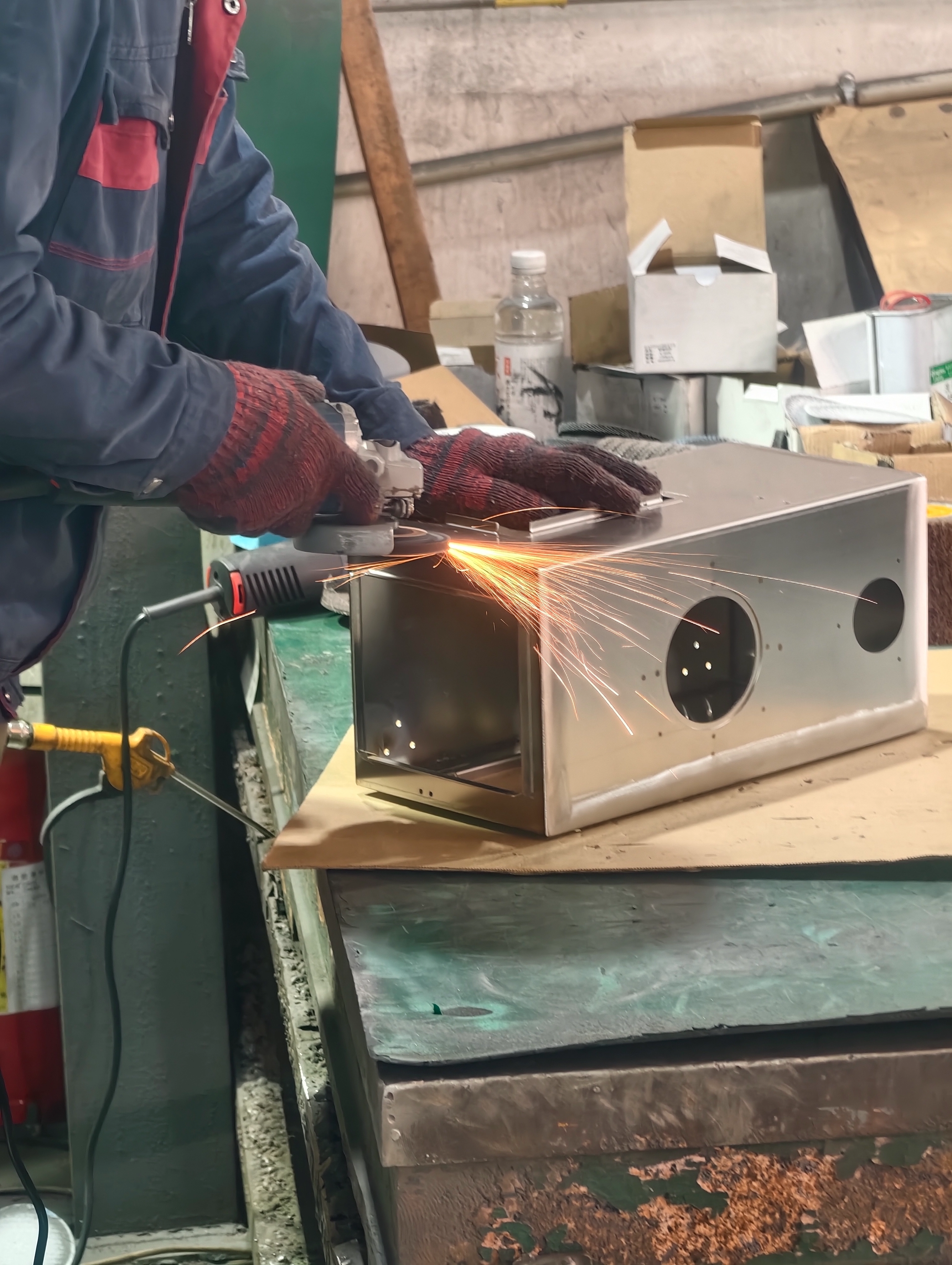 INBESTCAMP, 이라크 고객을 위해 304 스테인리스 스틸 텐트 스토브 일괄 맞춤 제작 INBESTCAMP, 이라크 고객을 위해 304 스테인리스 스틸 텐트 스토브 일괄 맞춤 제작